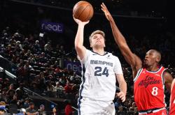 爱游戏官方入口包含关键时刻孟菲斯灰熊备战欧联，临场应变细节曝光，底气十足，球队文化再被提及的词条